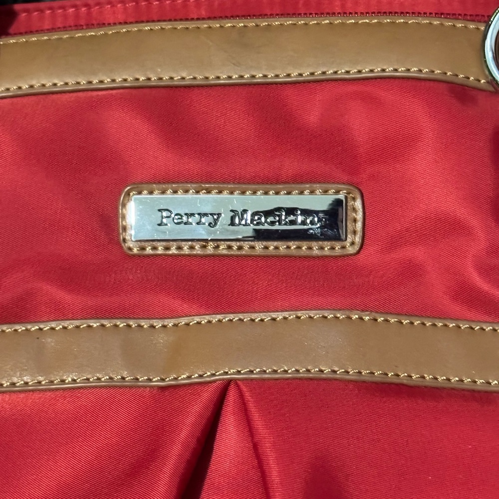 Perry MacKin Red Baby Bag - Picture 4 of 8